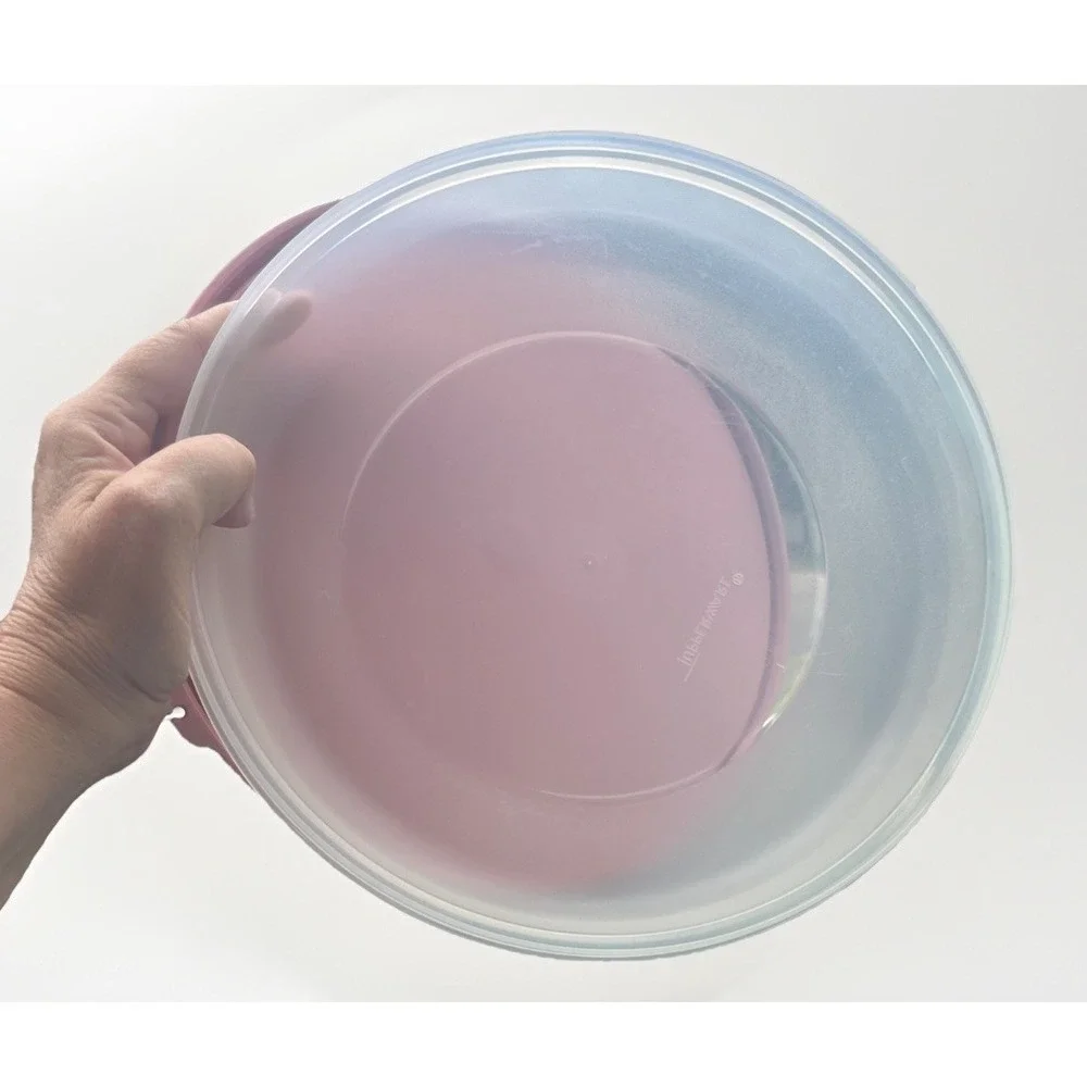 2 VTG TUPPERWARE (1) Round Dome Sheer Replacement Lid #1865-1 And 1 Pink 1832-5